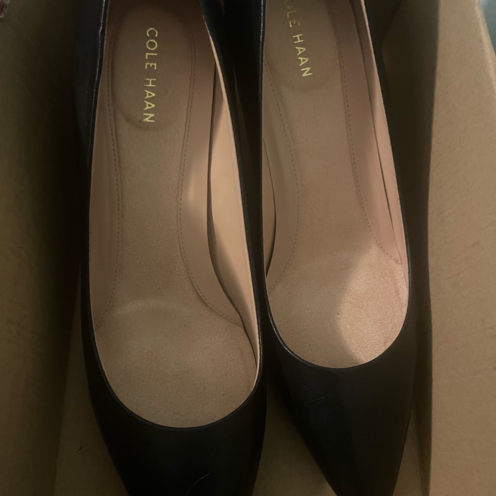 Cole Haan black pumps